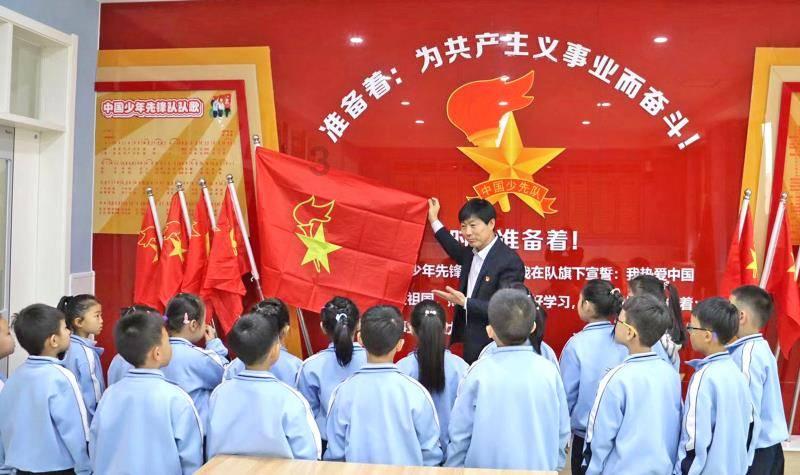 帮助孩子融入社会,社会学启蒙读物《像大人一样思考》首次引进国内